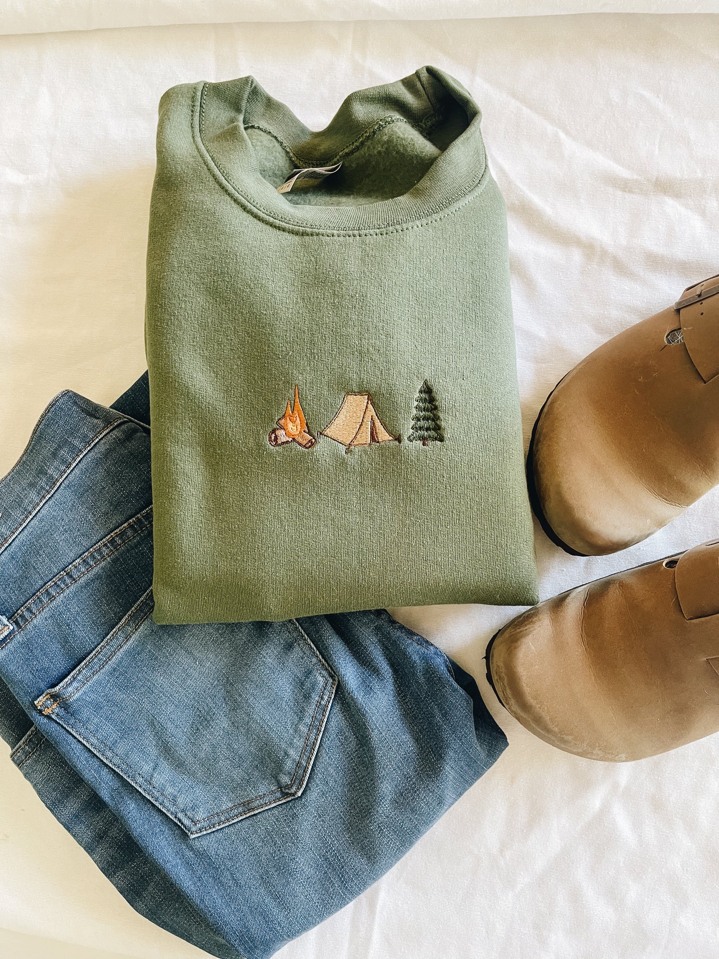 Camping Trio Crewneck