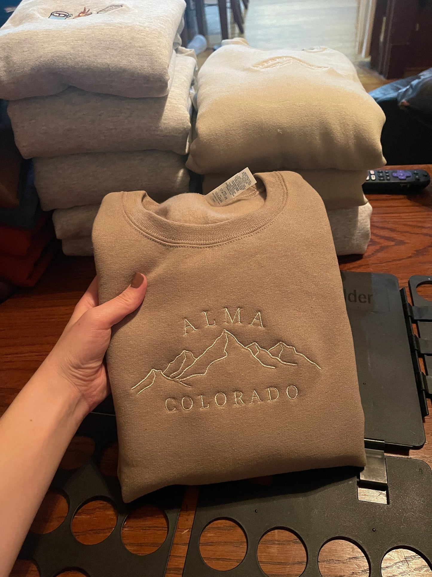 Custom Embroidery Crewneck Sweatshirt Design