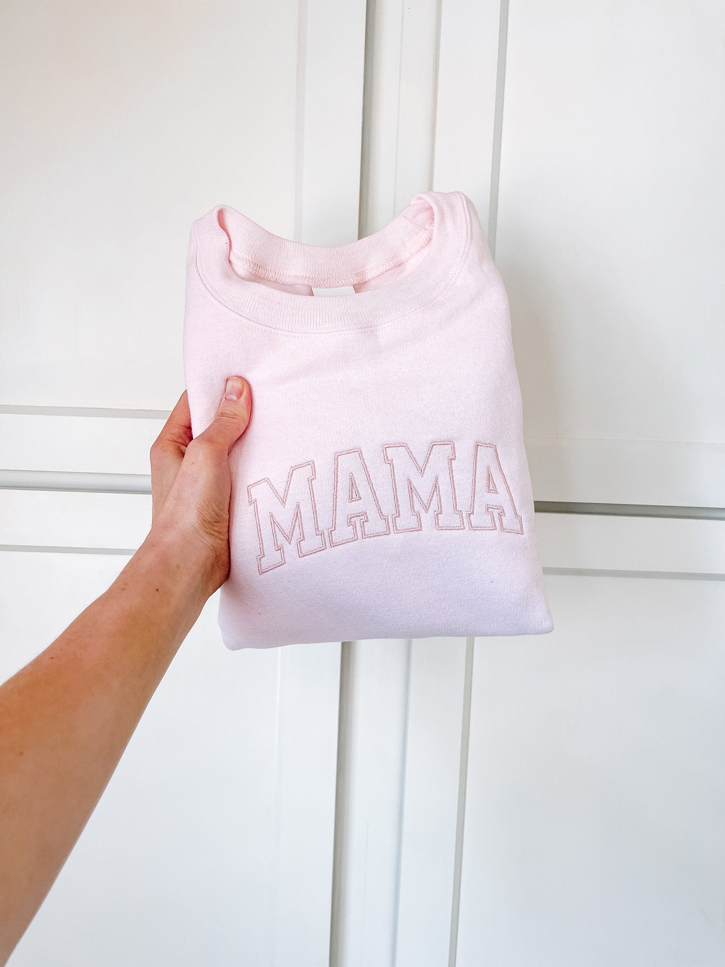 Mama Embroidered Crewneck