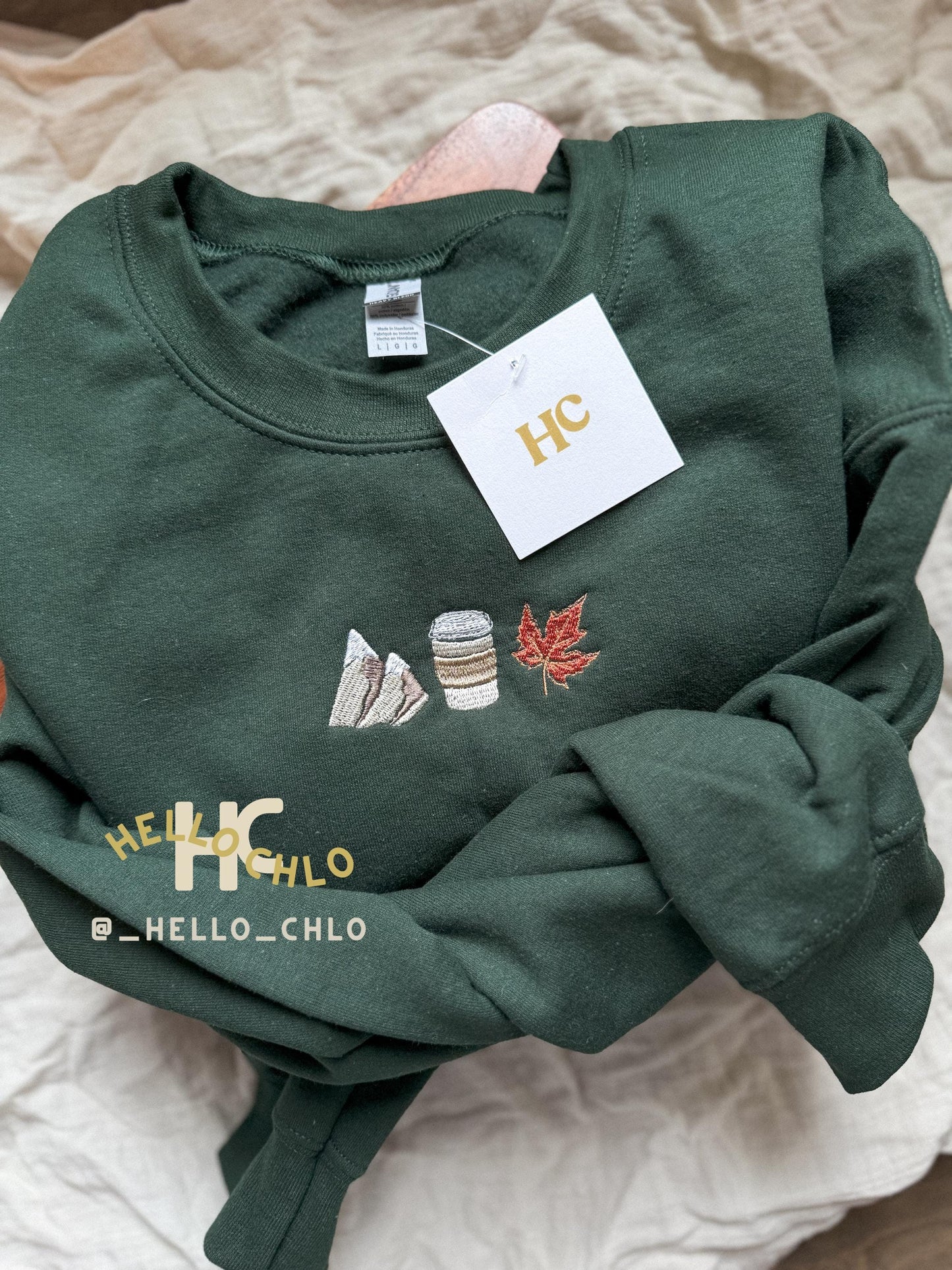 Mountain Trio Embroidered Crewneck