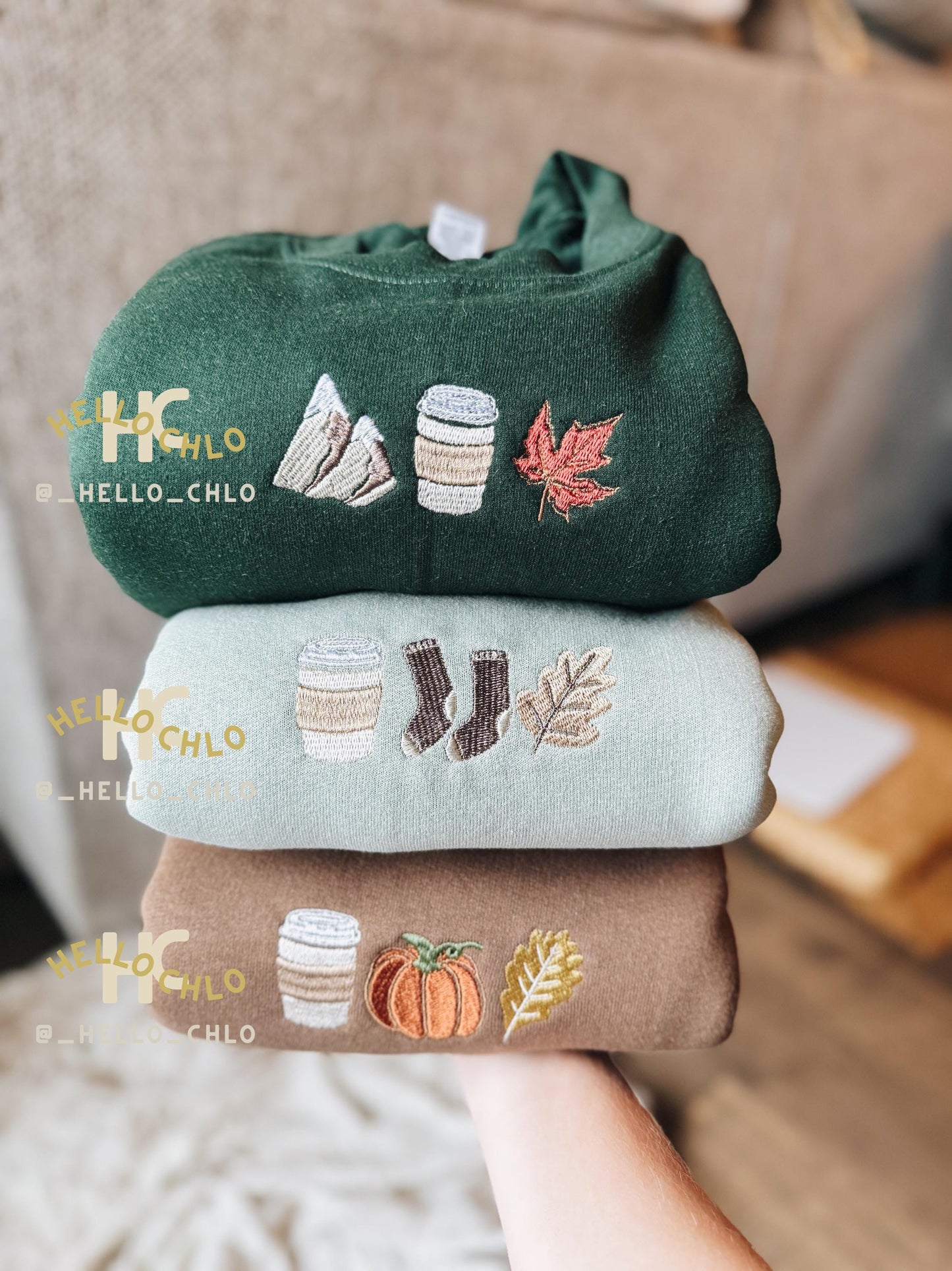 Mountain Trio Embroidered Crewneck