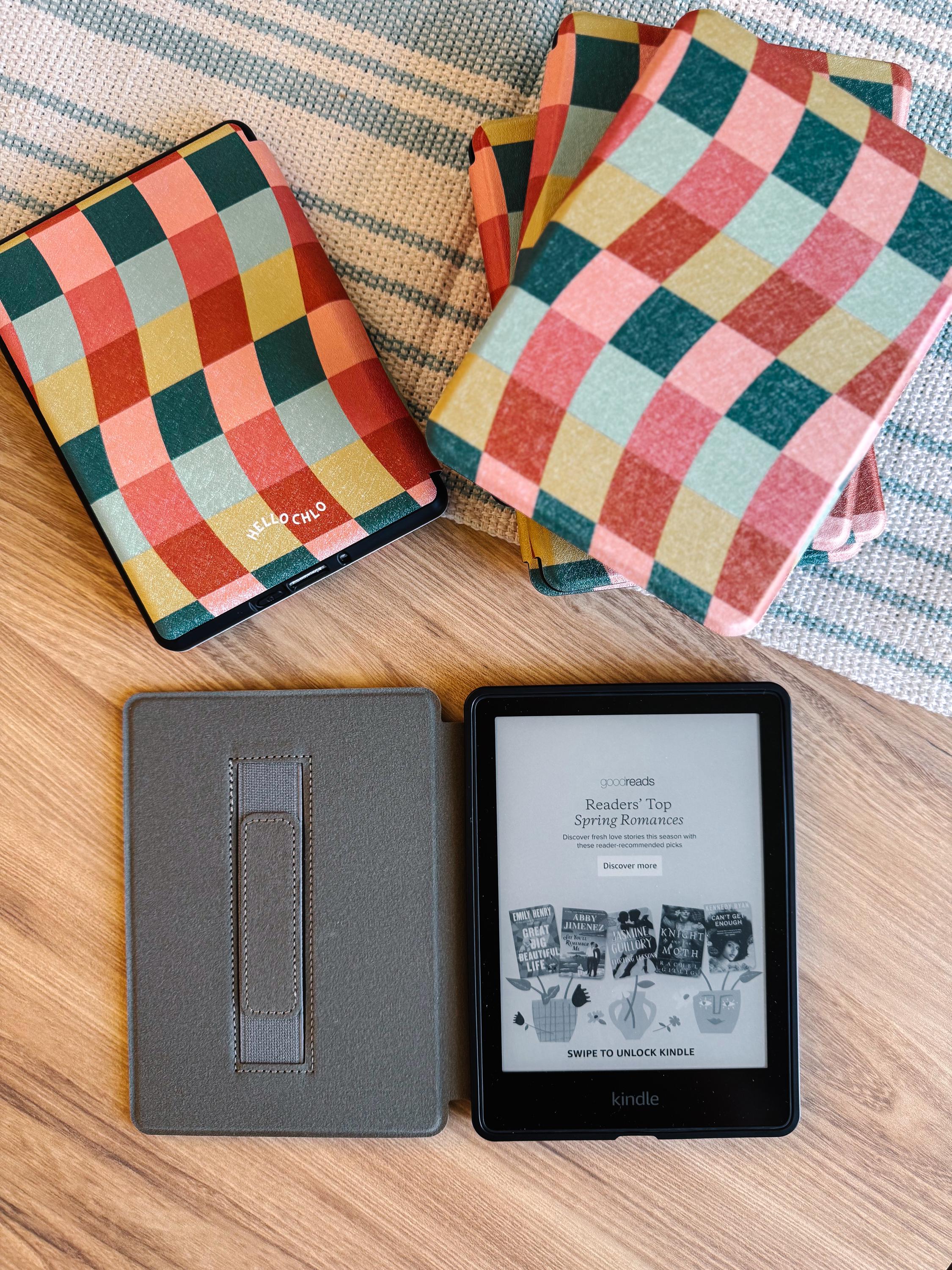 Kindle Case with Handstrap in cover, silicone back (11 & 12 Gen Paperwhite)