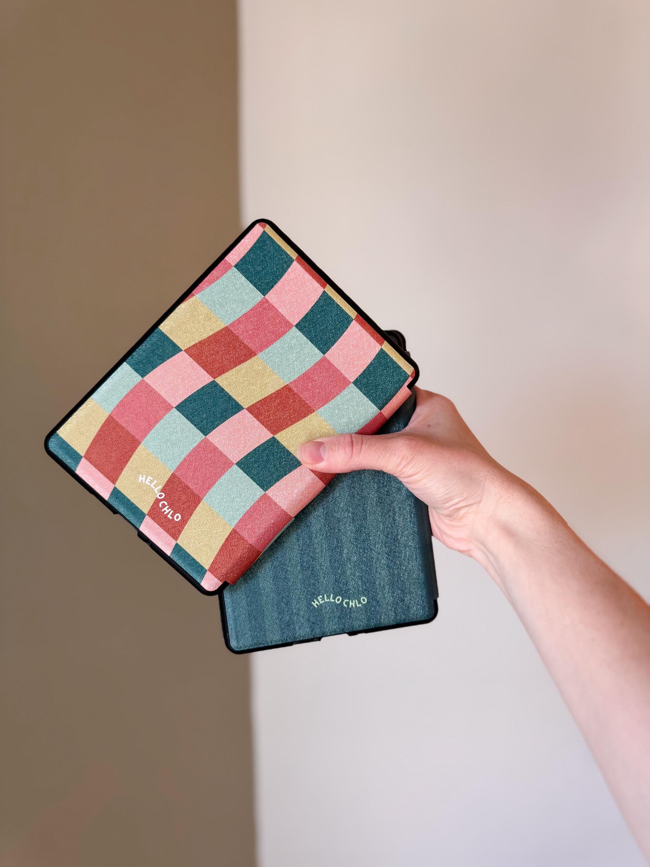Kindle Case with Handstrap in cover, silicone back (11 & 12 Gen Paperwhite)
